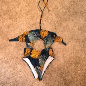 Cut out one piece swimsuit by Cupshe